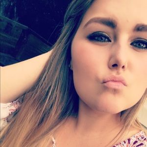 Meet your Posher, Tara